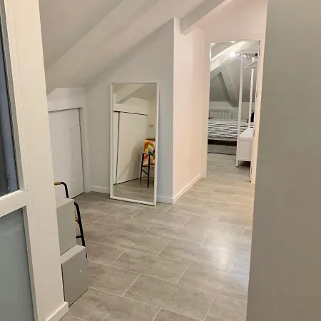 Apartment Duplex Camino De Santiago Iii En Rua Real,